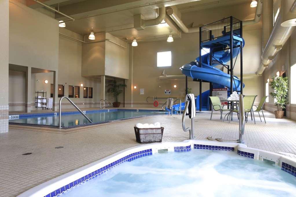 切特温德波默罗伊套房酒店 Chetwynd 便利设施 照片